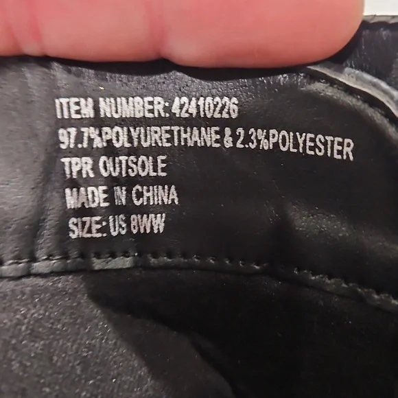 Torrid Black Combat Ankle Boots Heeled 3inch High Nwot. Size 8 - Picture 8 of 9